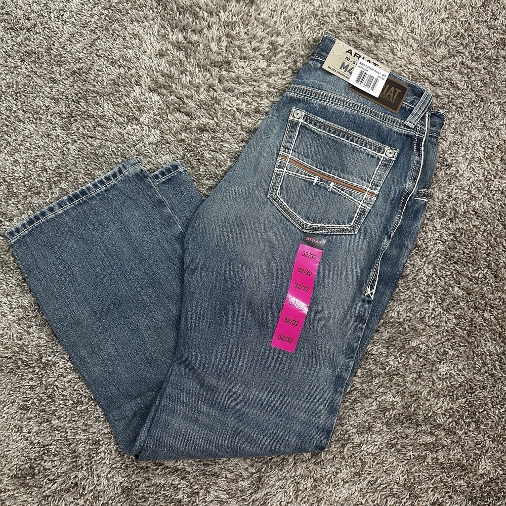 Ariat M4 Relaxed Boot Cut Jeans Durango Wash Blue Denim Mens Size 32 x 32 NWT